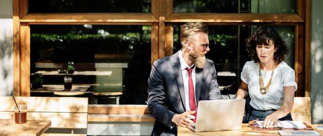 How to Approach an Investor (and How Not to)